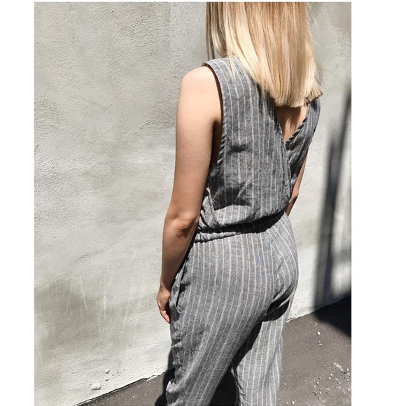 Linen one piece suit, stripped pattern - Picture 2 of 3